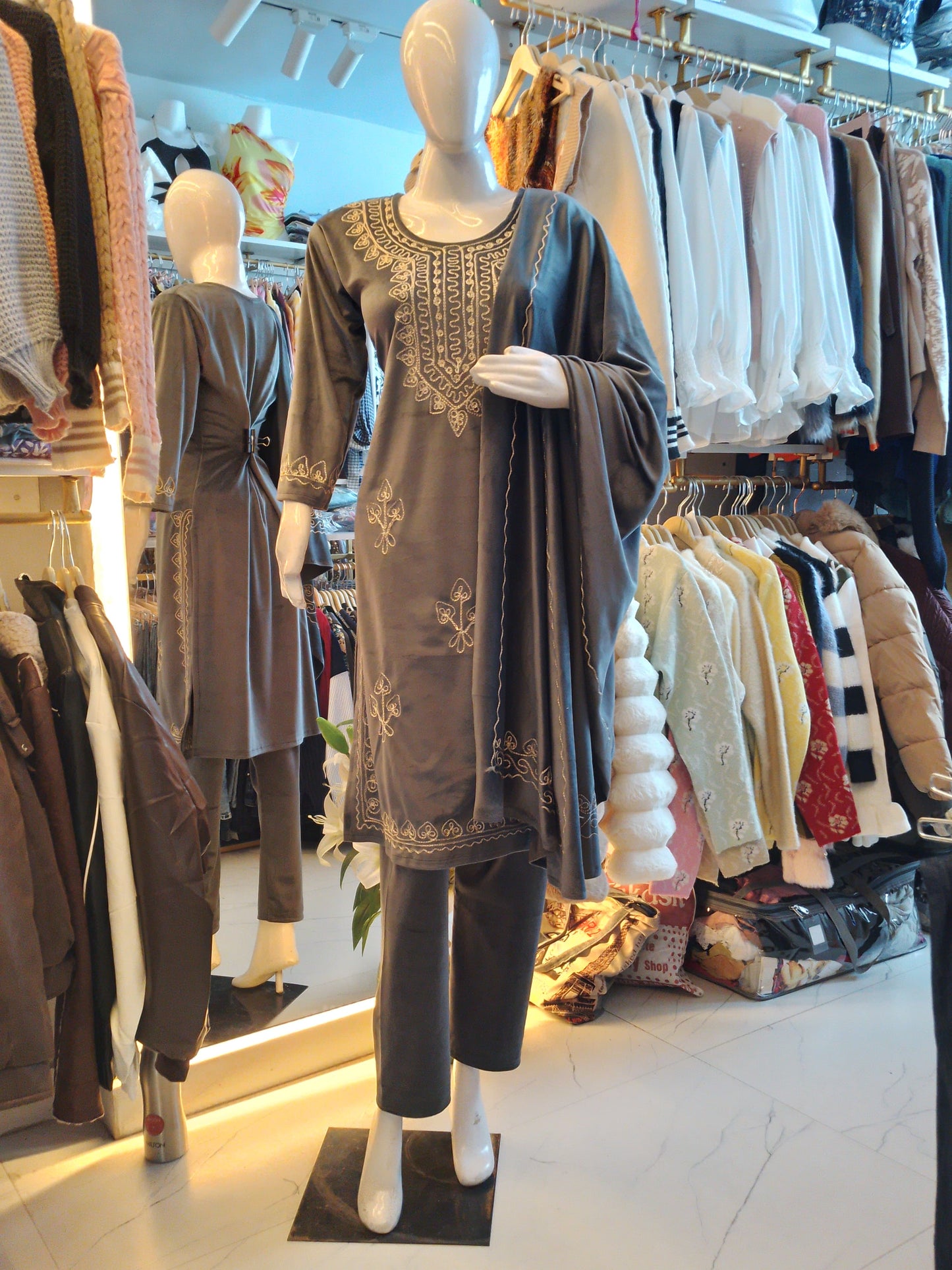 Embroidered Velvet Kurta Set