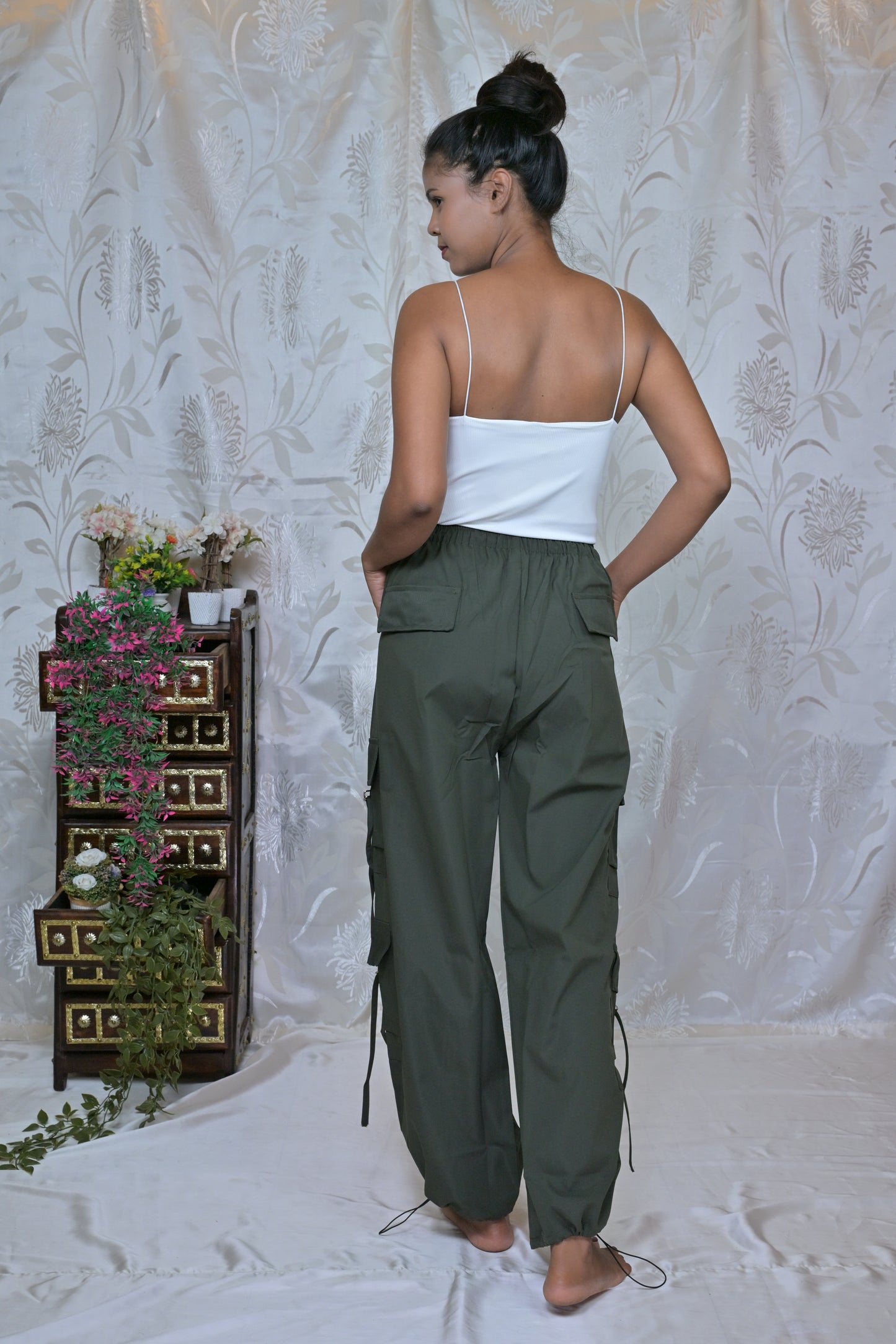 Trendy Solid Parachute Cargo Pants