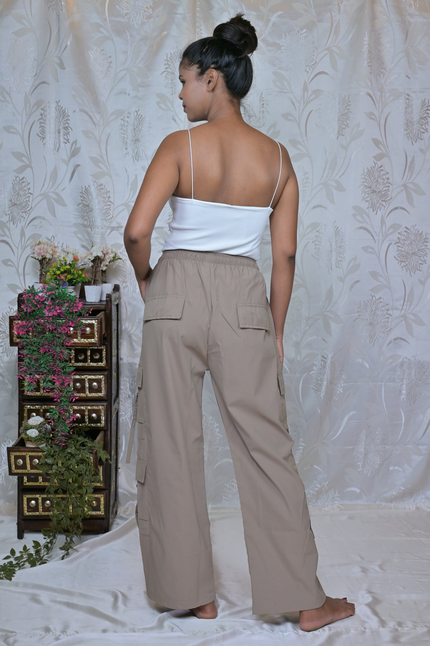 Trendy Solid Parachute Cargo Pants