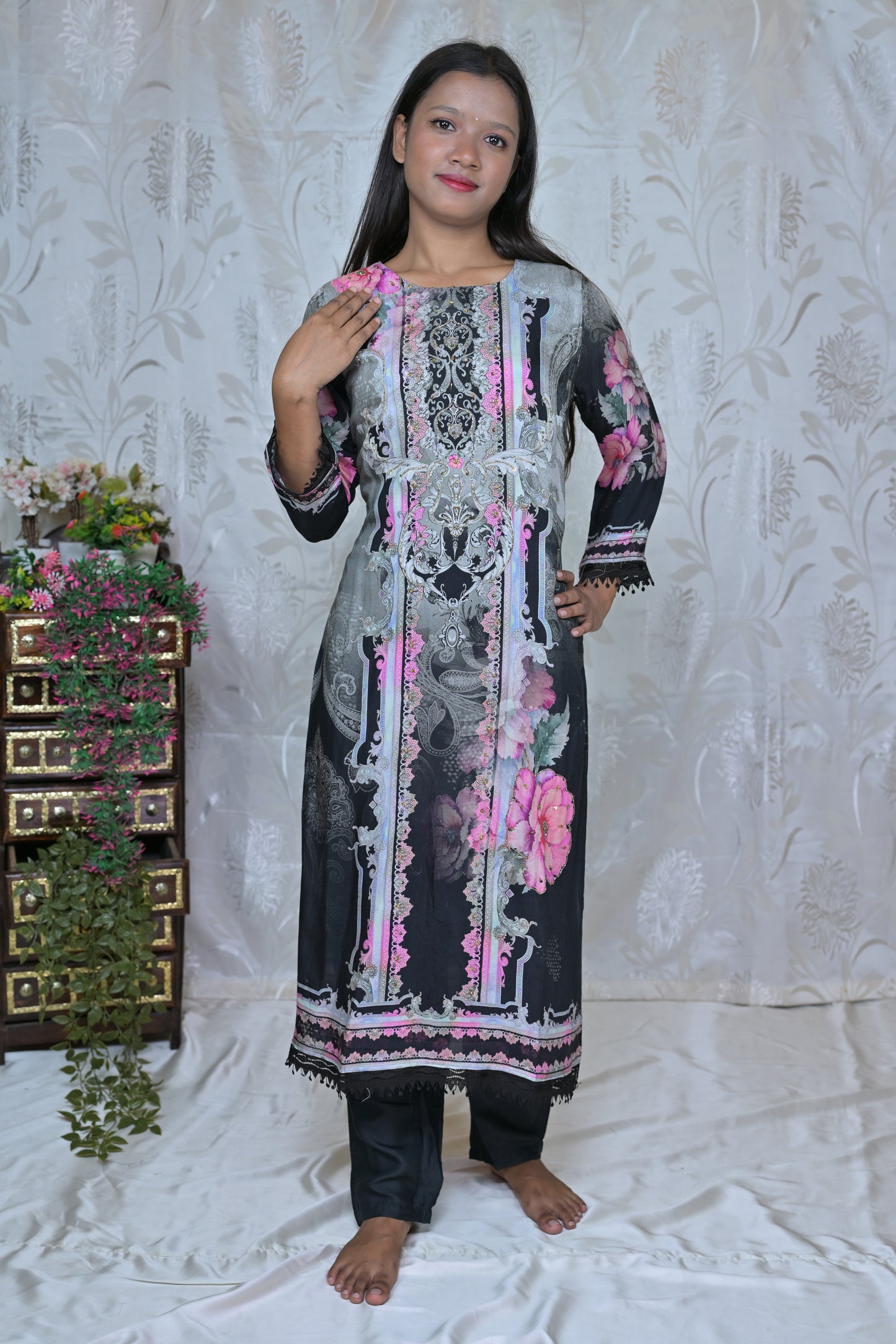 Abstract Floral Muslin Straight Kurta Set
