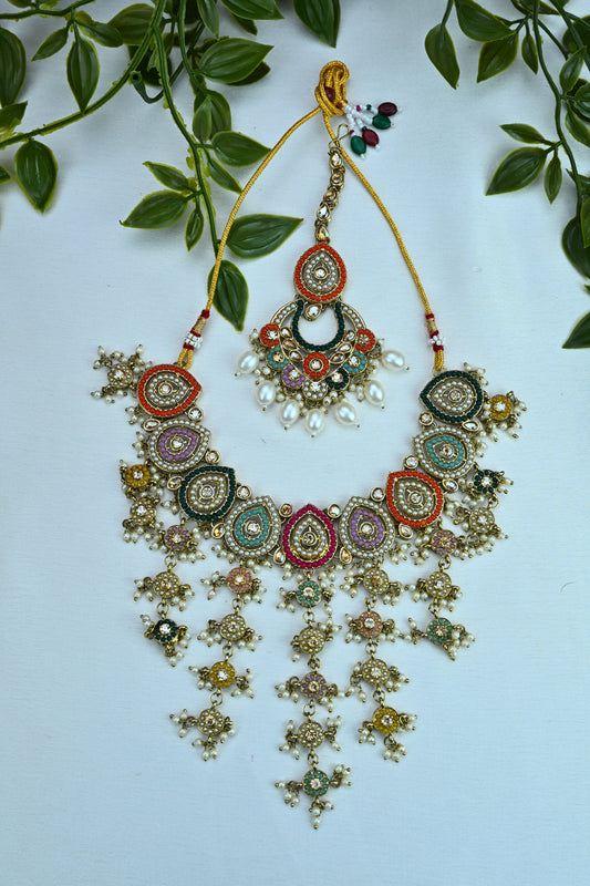 Traditional Kundan & Enamel Set