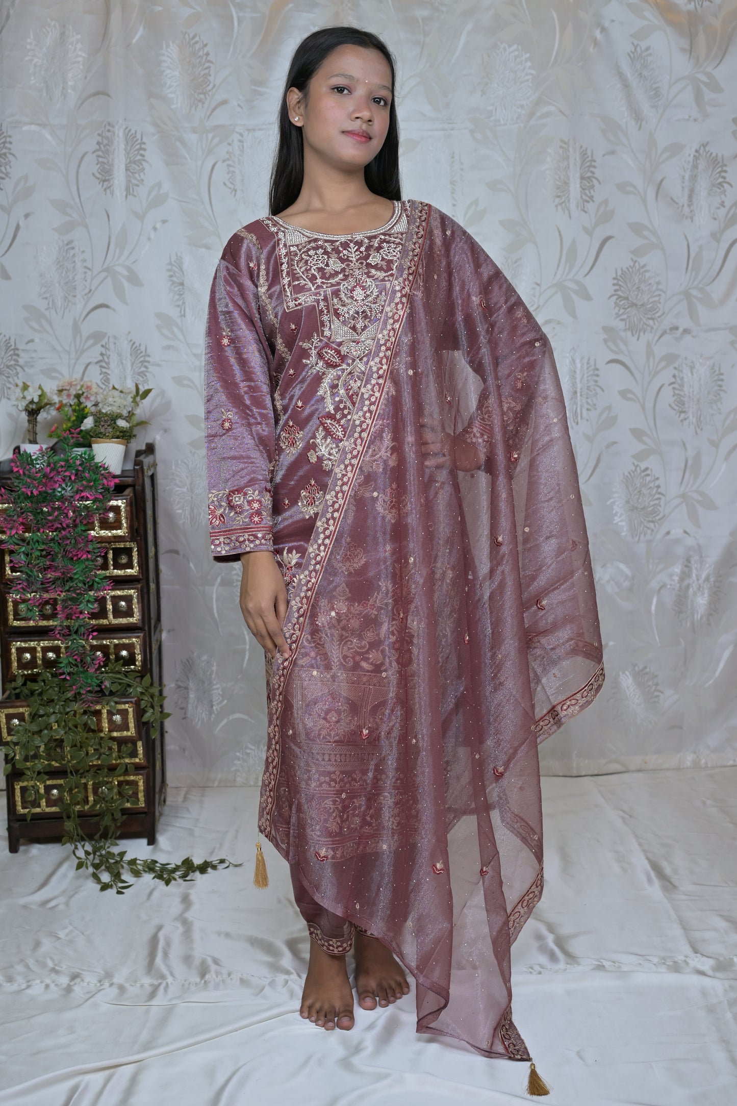 Luxury Embroidered Net Suit Set