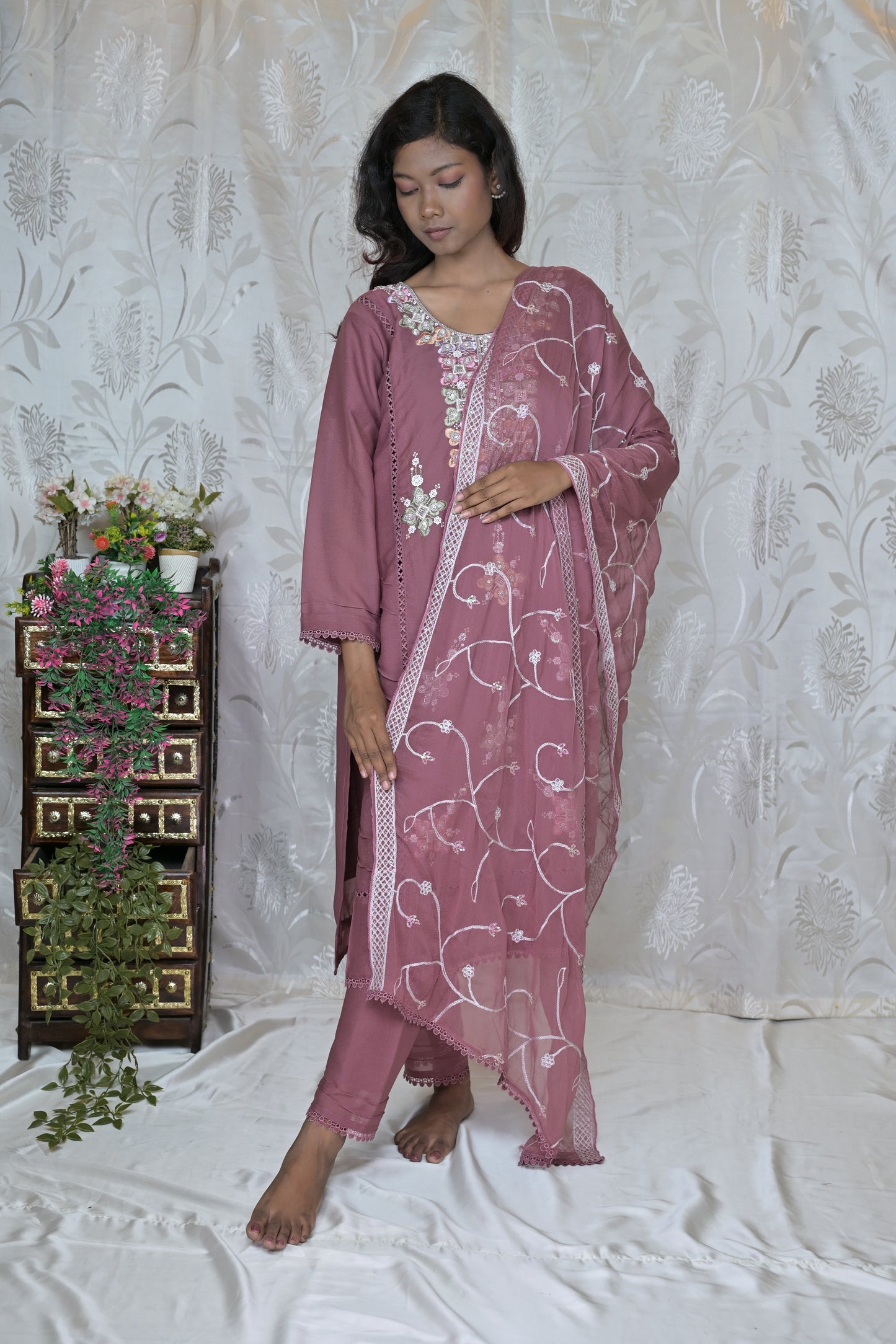 Intricate Floral Embellished Kurta Set