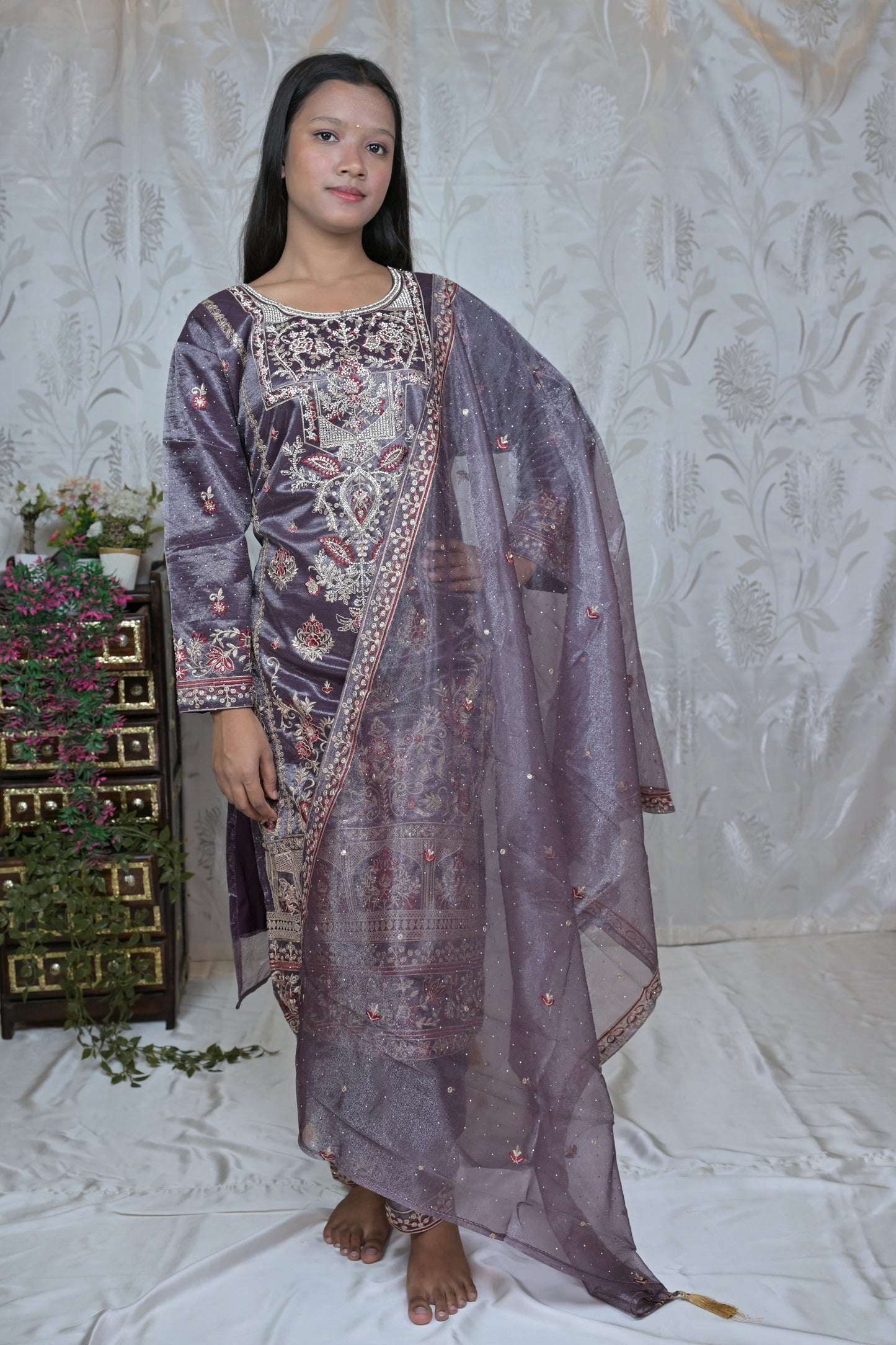 Luxury Embroidered Net Suit Set