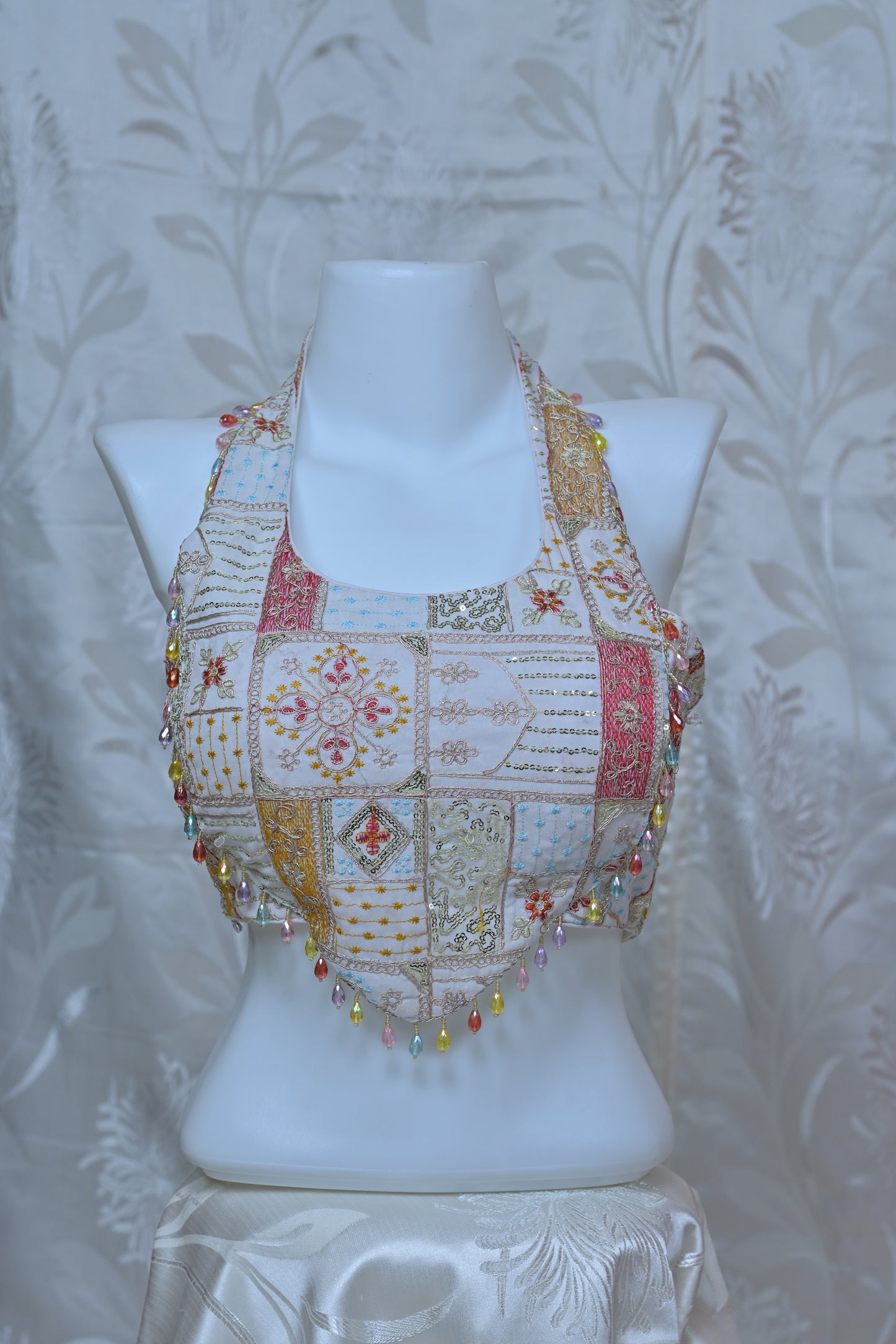 Embroidered Patchwork Halter Neck Backless Blouse