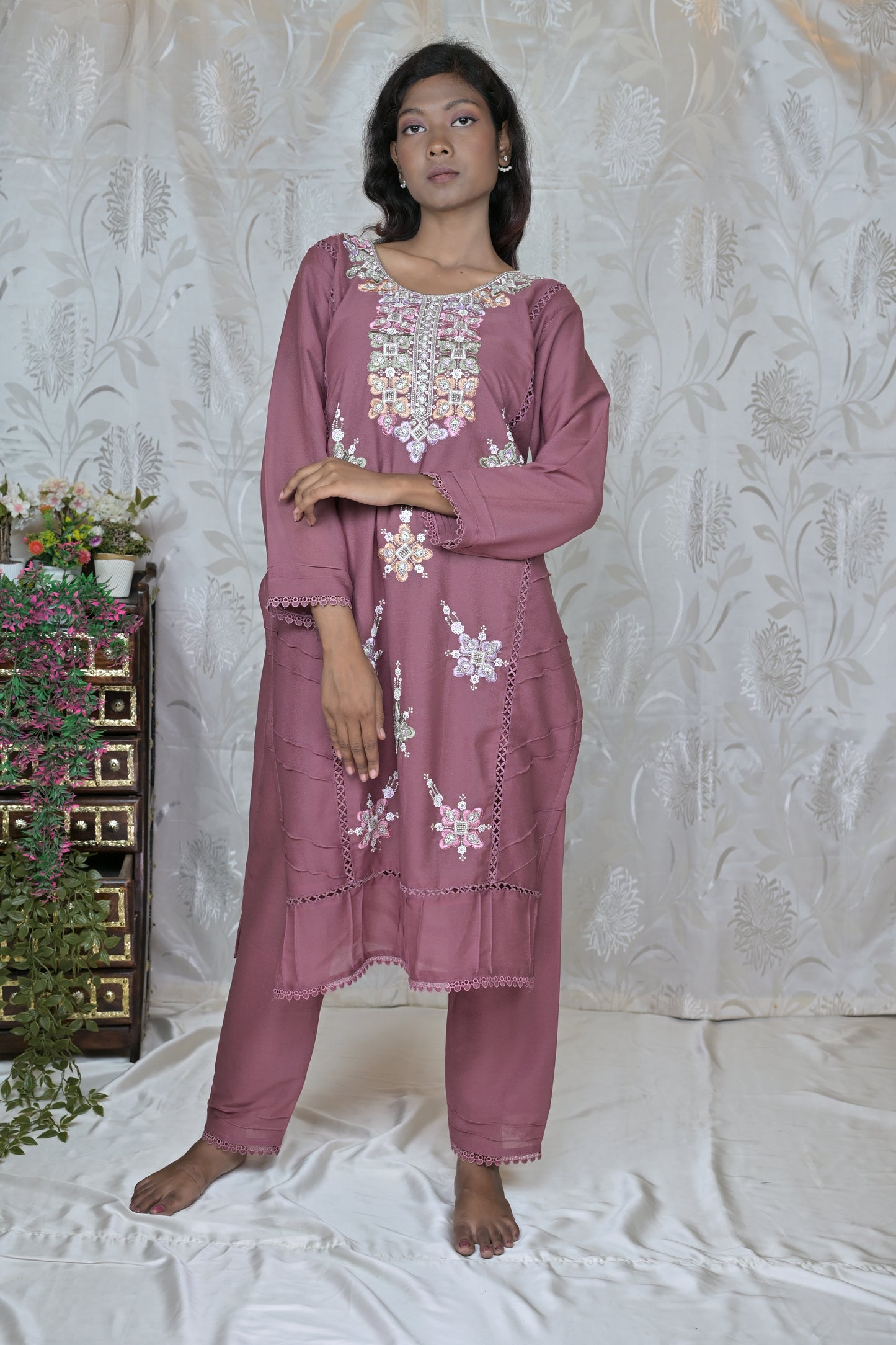 Intricate Floral Embellished Kurta Set