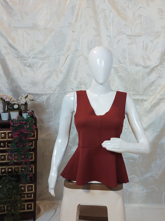 Women Solid Red V-Neck Peplum Top