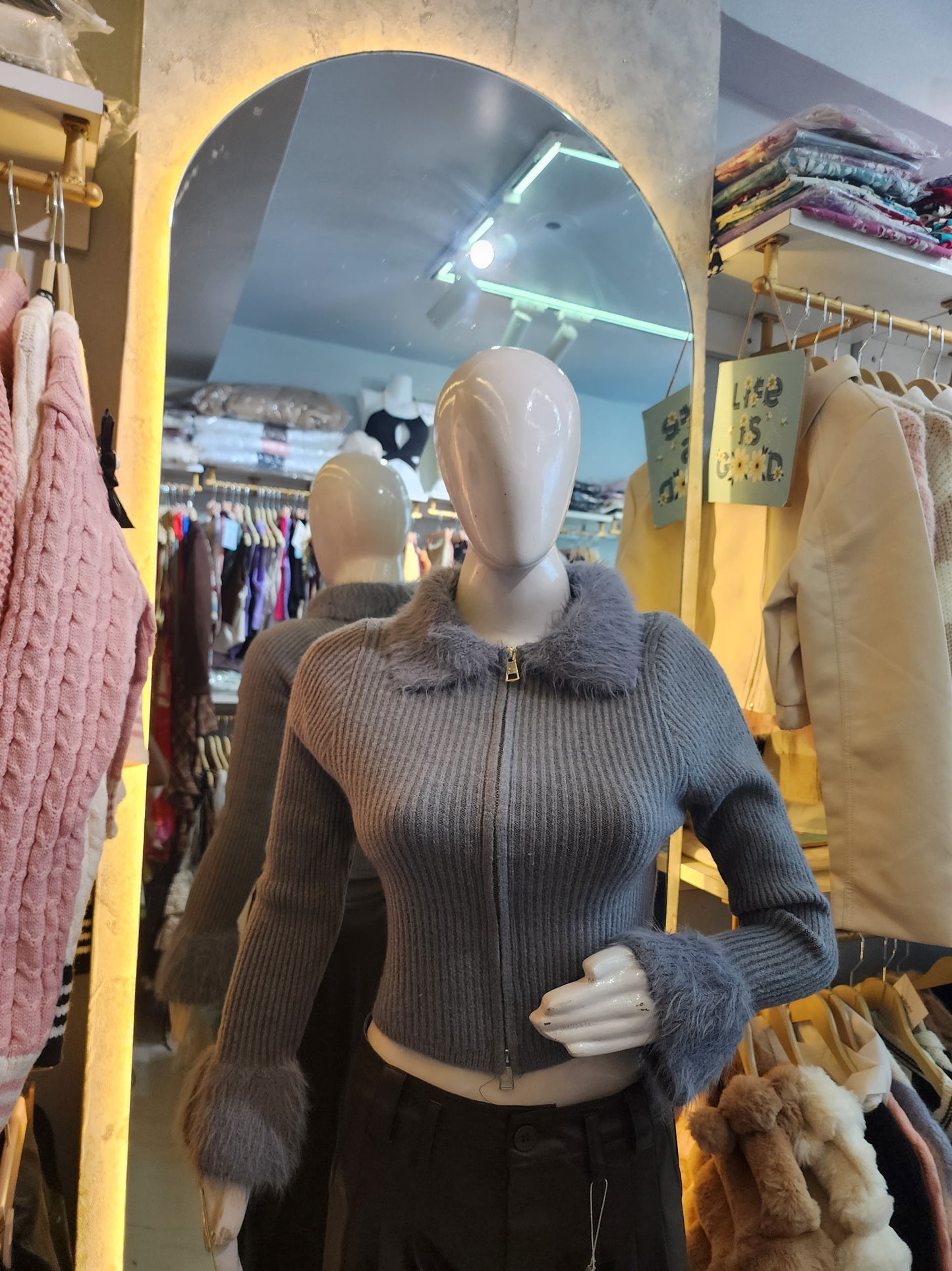 Ribbed Knit Cropped Cardigan with Faux Fur Trim