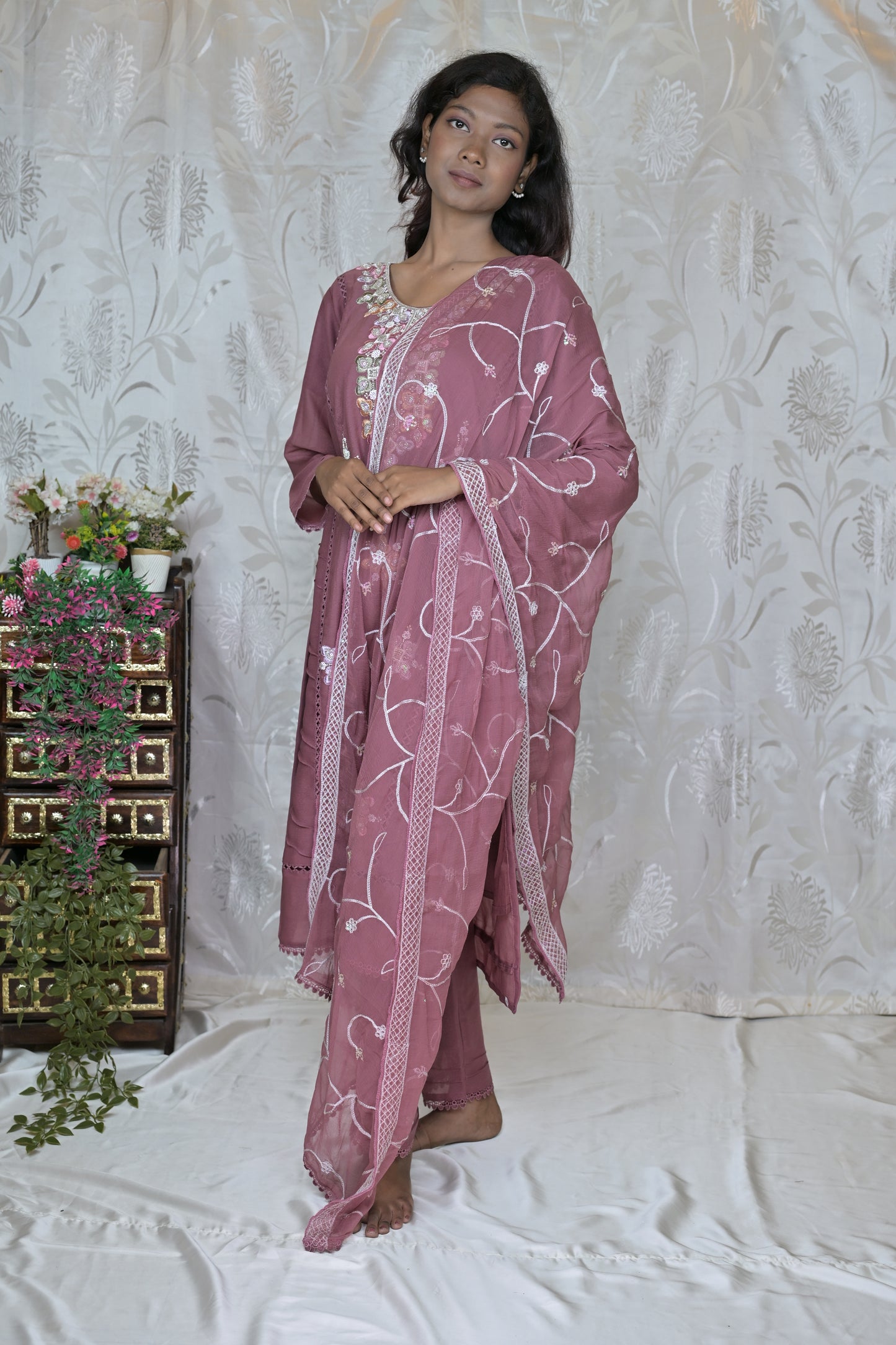 Intricate Floral Embellished Kurta Set