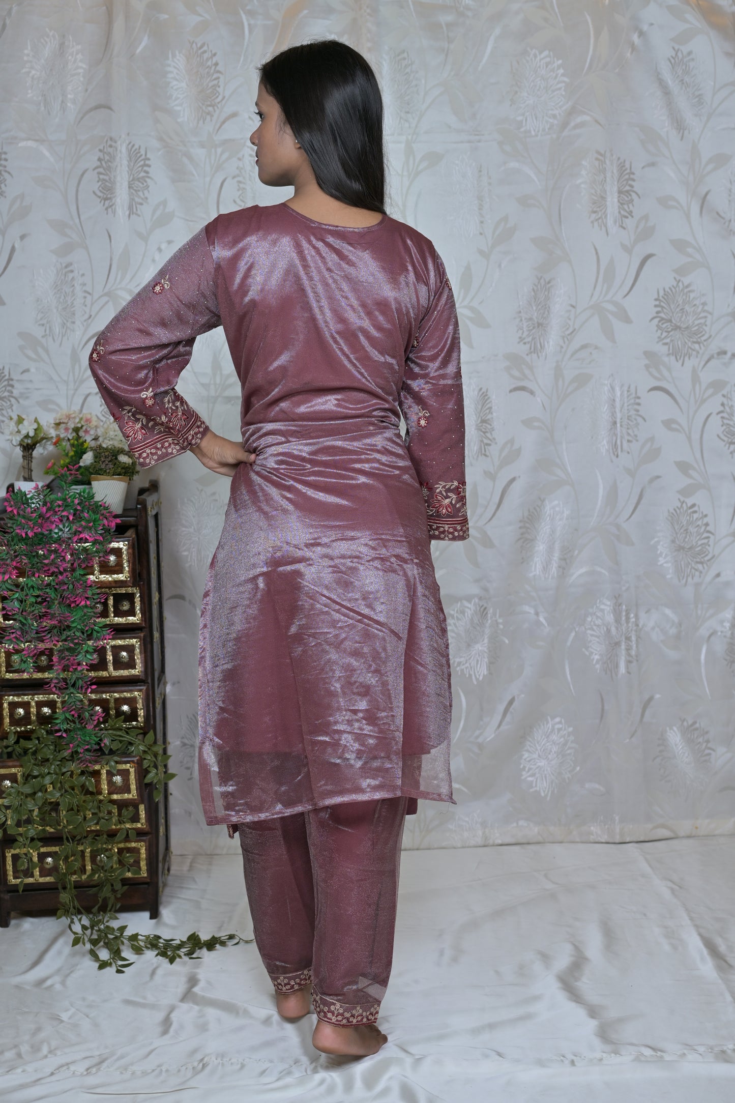 Luxury Embroidered Net Suit Set
