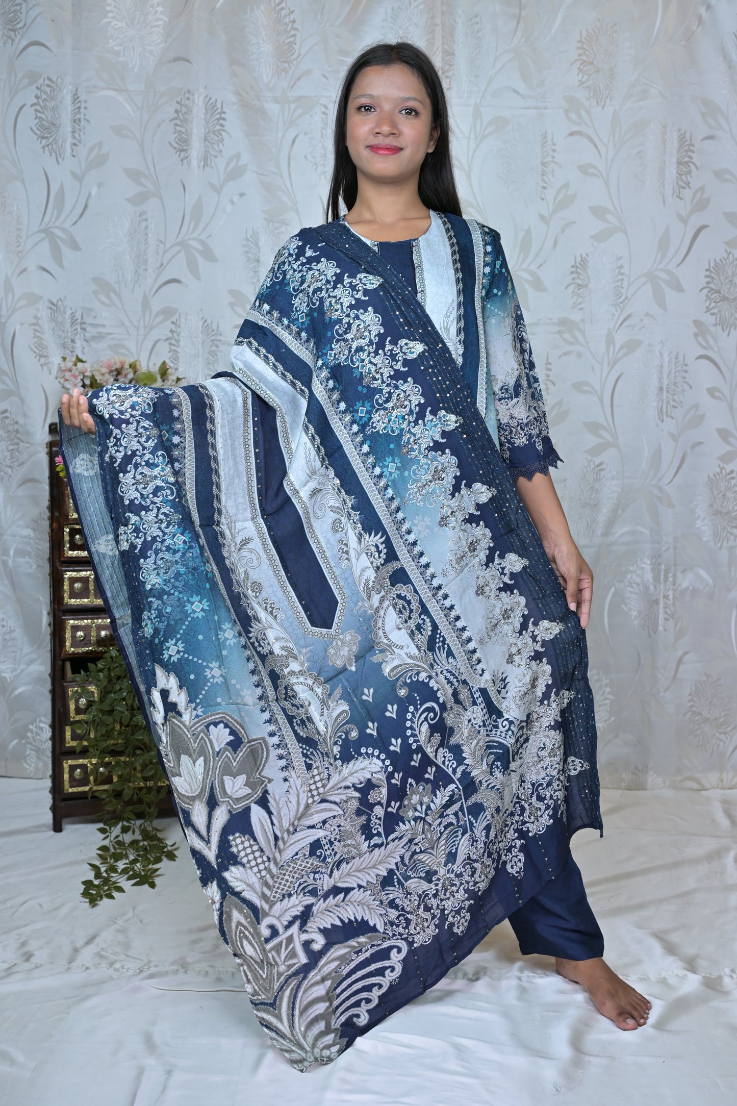 Elegant Floral & Paisley Print Suit