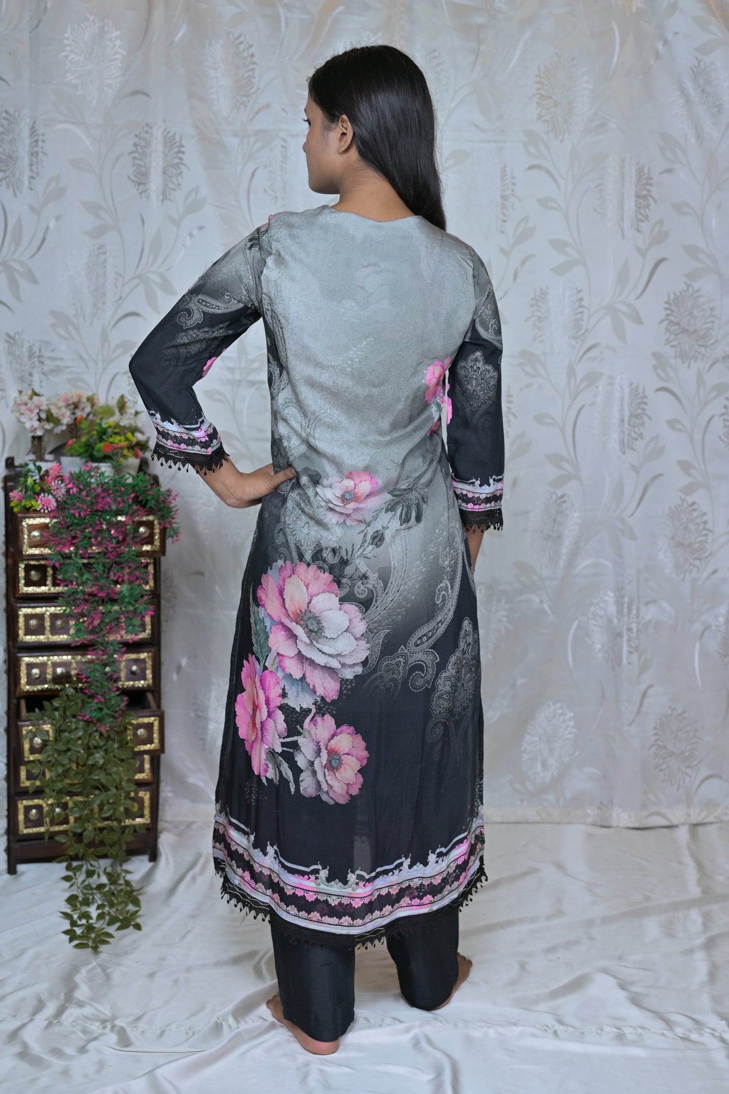Abstract Floral Muslin Straight Kurta Set
