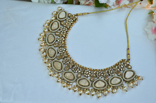 Royal Kundan pearl jewellery set