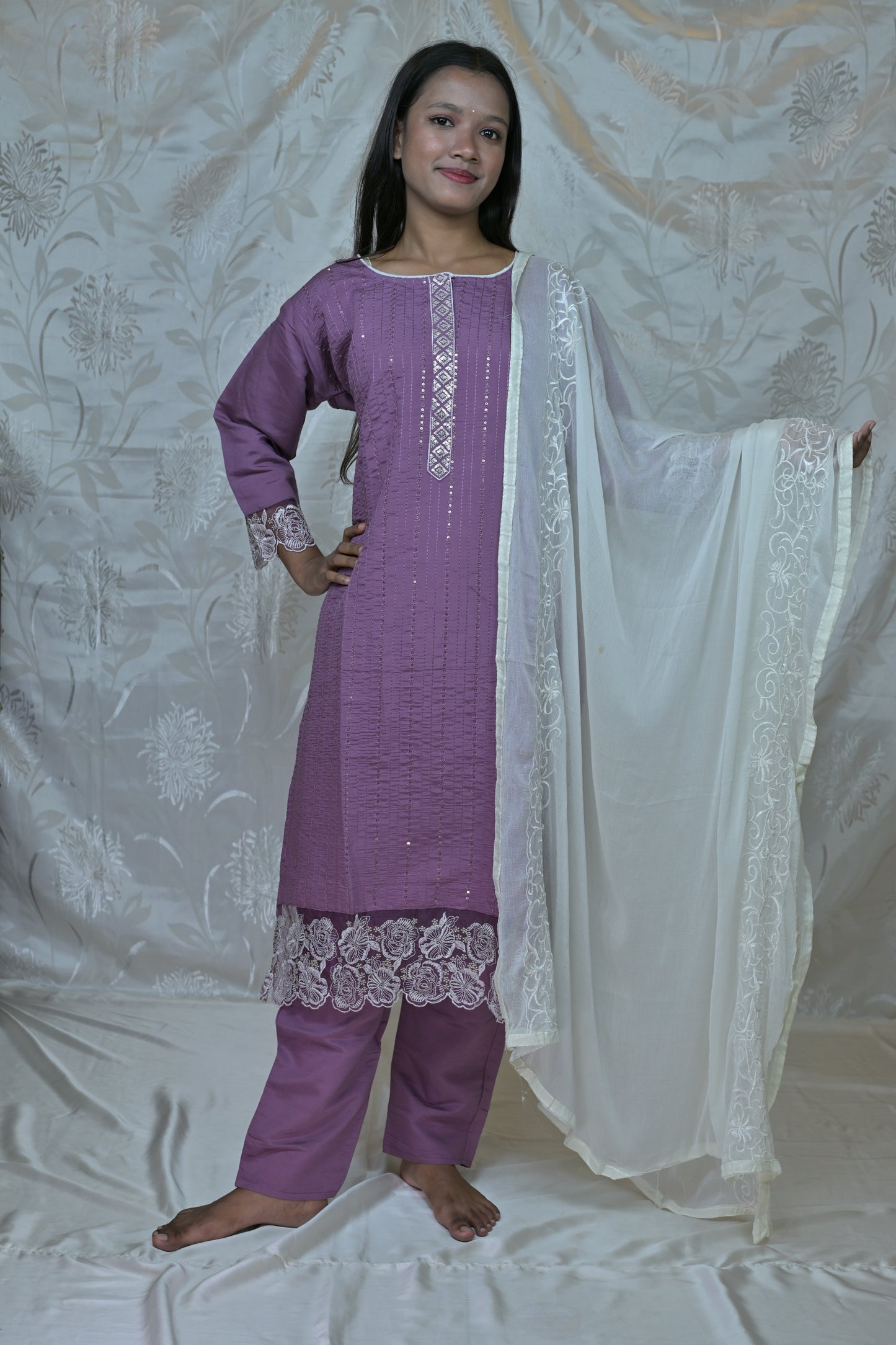Chic Embroidered 3-Piece Suit Set