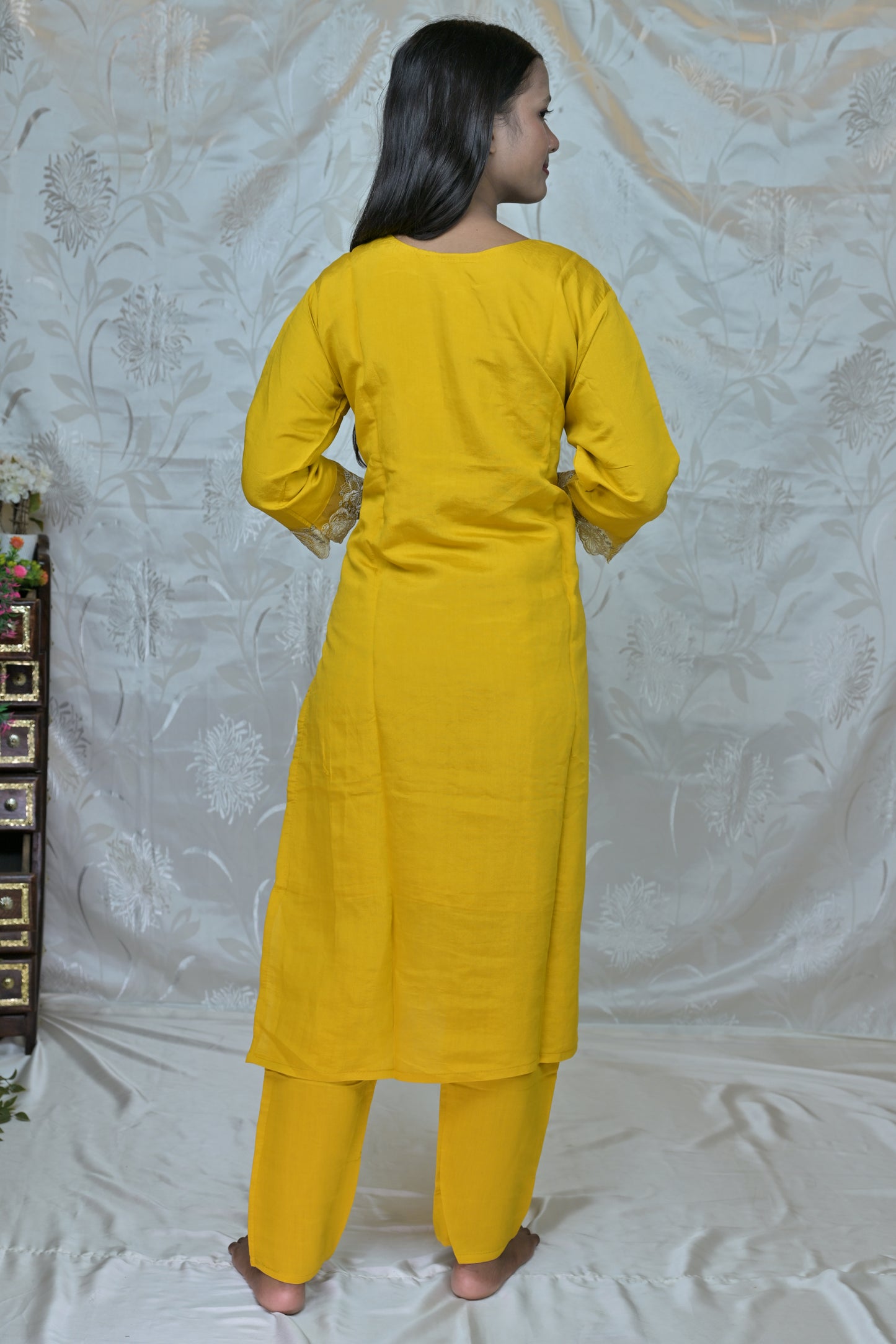 Chic Embroidered 3-Piece Suit Set