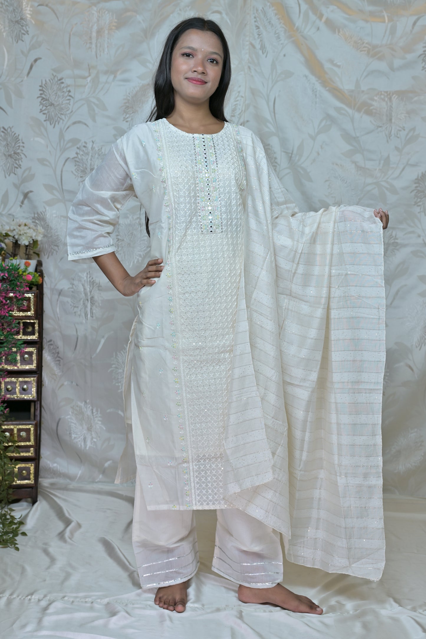 Graceful Lilac Embroidered 3-Piece Suit Set