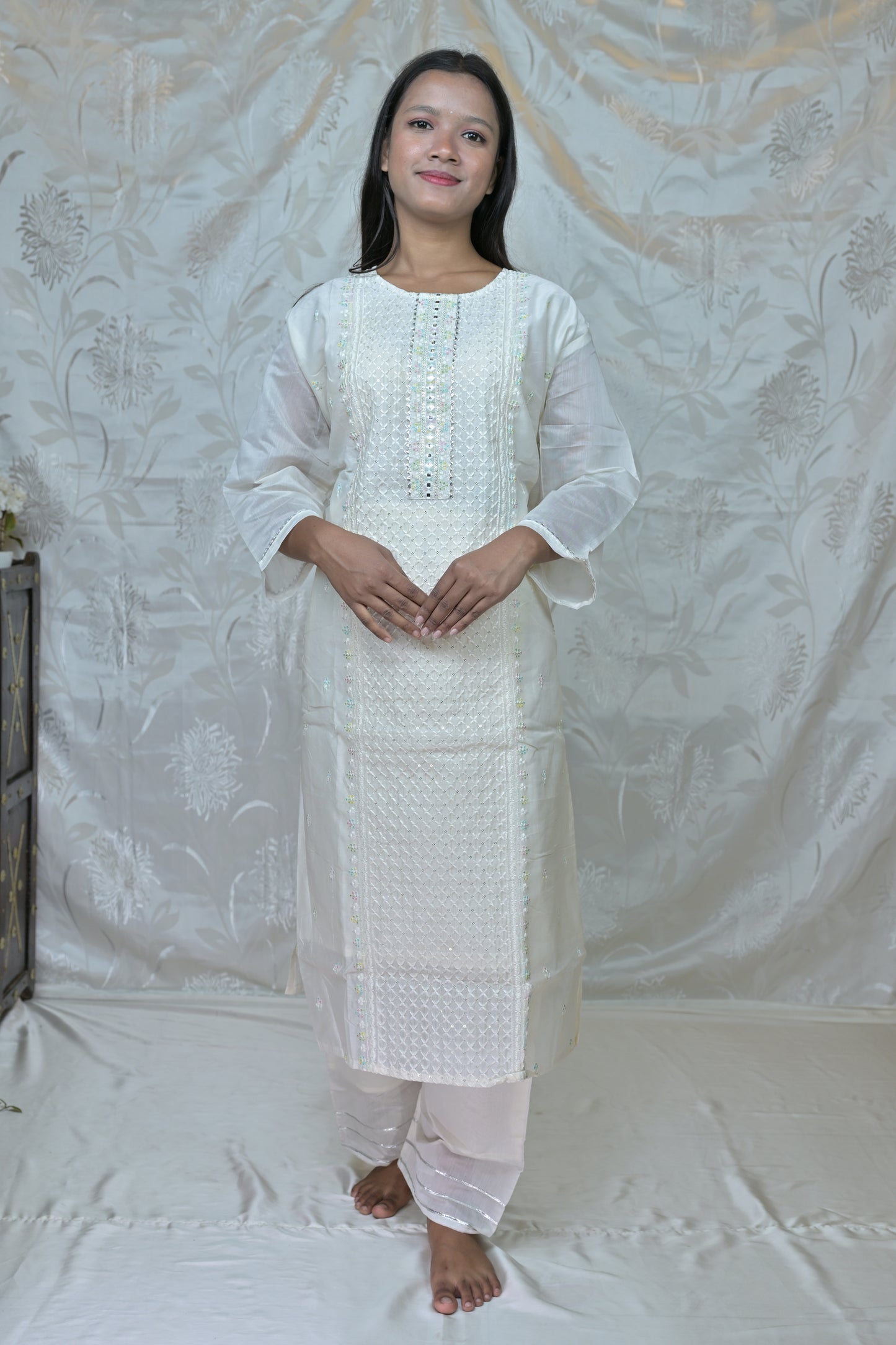 Graceful Lilac Embroidered 3-Piece Suit Set