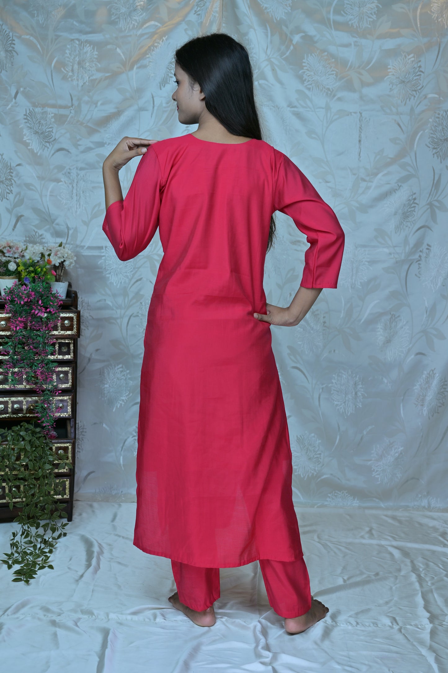 Rose Garden" Embroidered Silk Blend 3PC Suit Set
