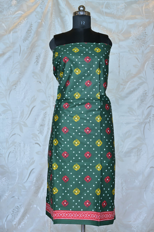 Festive Deep Green & Red Bandhani Printed Unstitched Suit Set