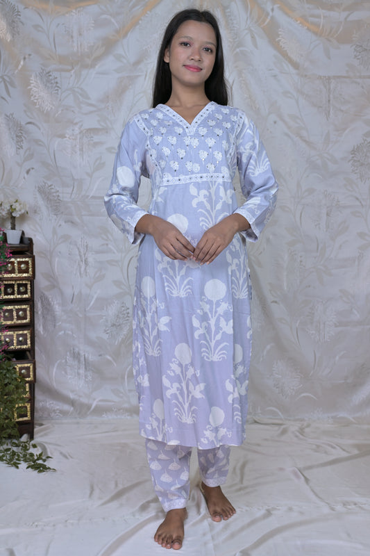 Charming Block Print & Embroidered 3-Piece Suit Set