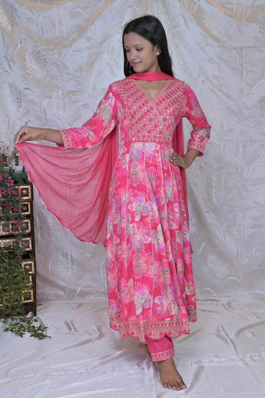 Stunning Floral Print & Embroidered 3-Piece Suit Set in Vibrant Fuchsia
