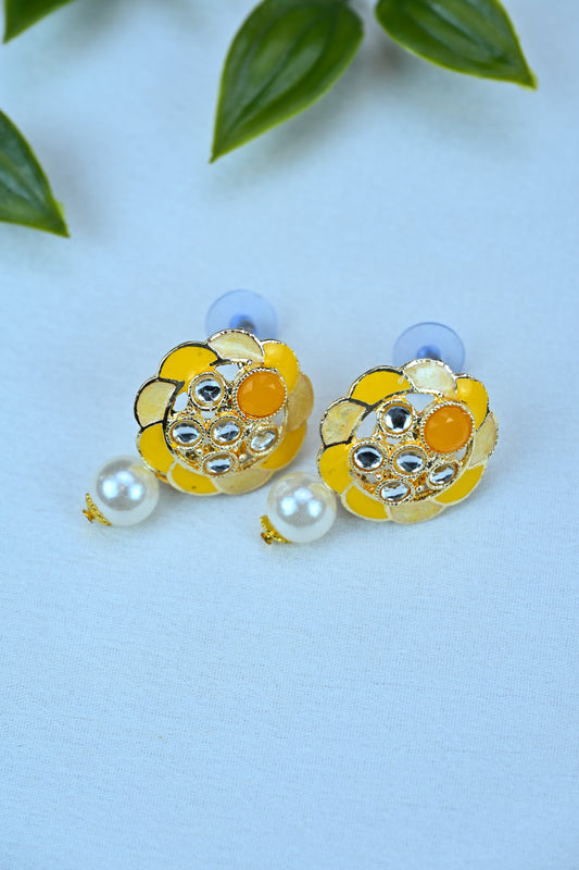 Sunshine Bloom Pearl Mala Set with Stud Earrings