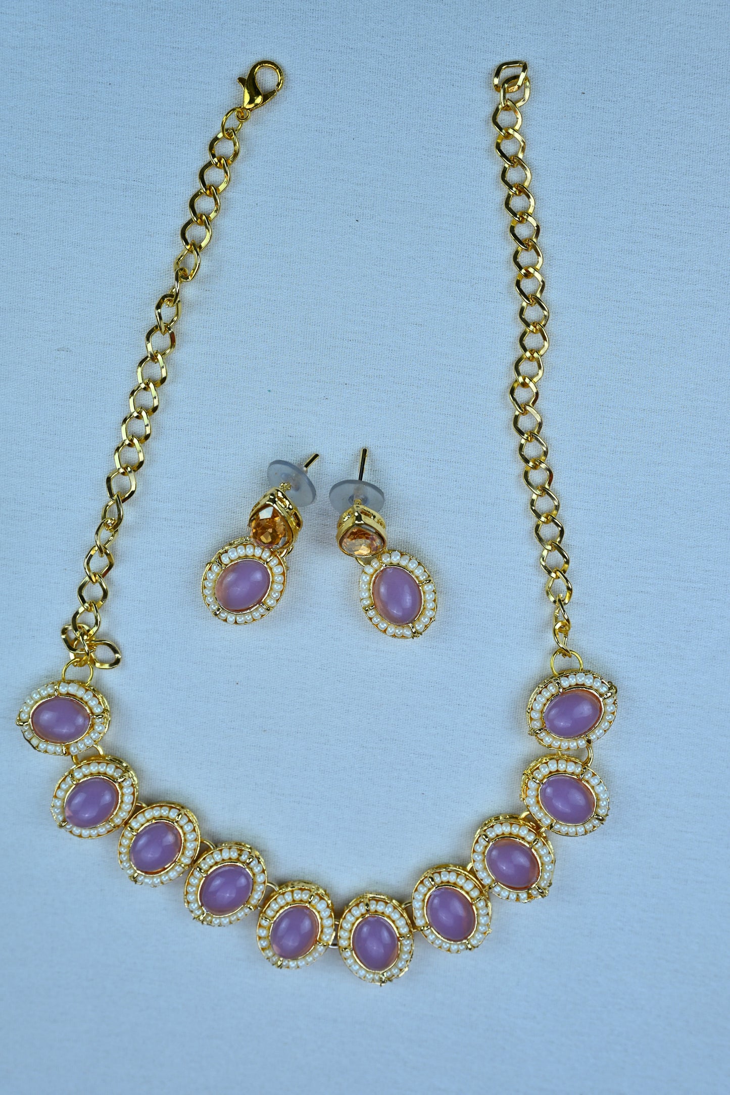 Gulabi Noor Choker Set