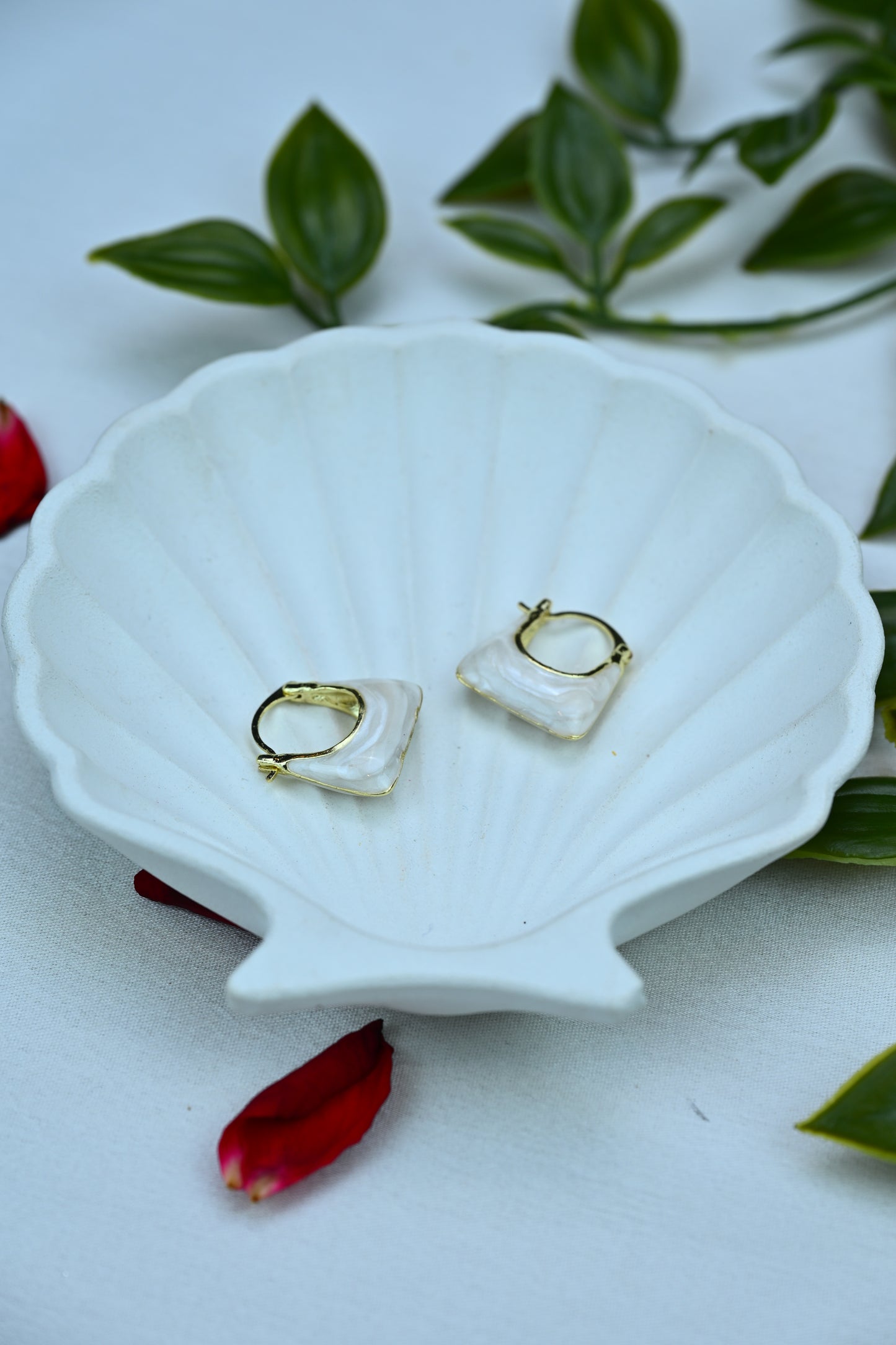 Cloud Curves – Pearl Drop Hoops