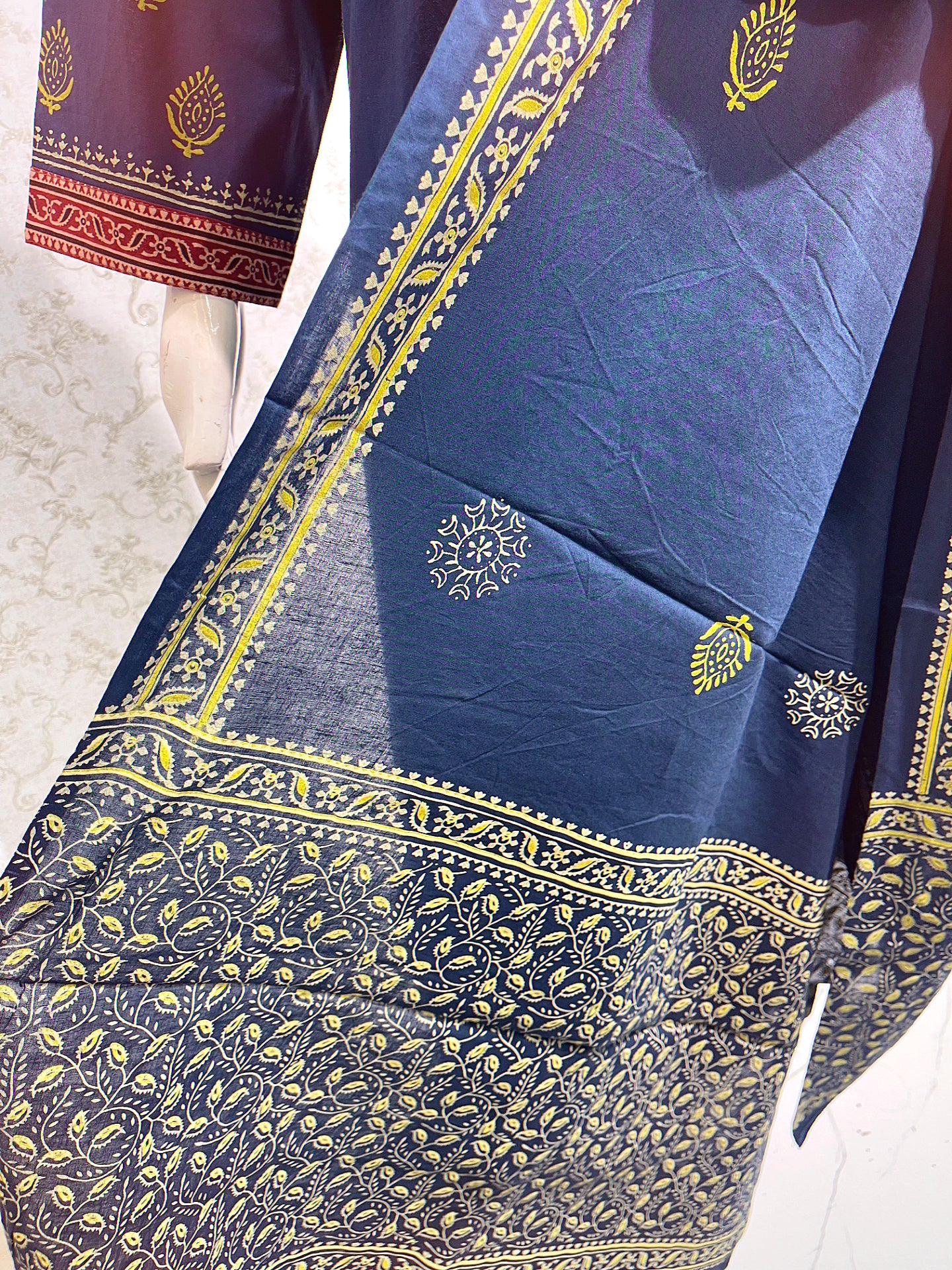 Saanjh Printed Cotton Suit