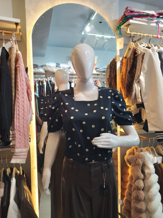 Daisy Field" Square Neck Crop Top