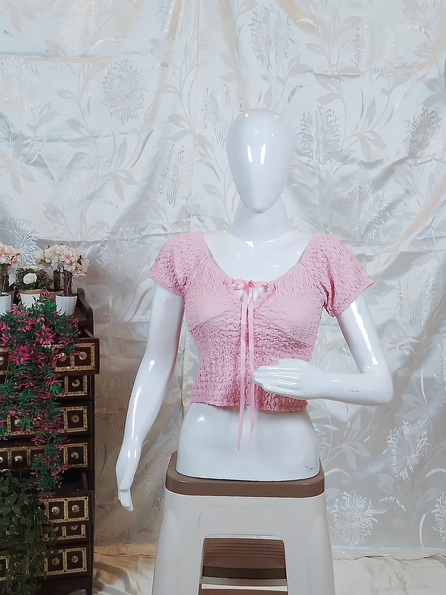Pink & White Textured Tie-Up Crop Top