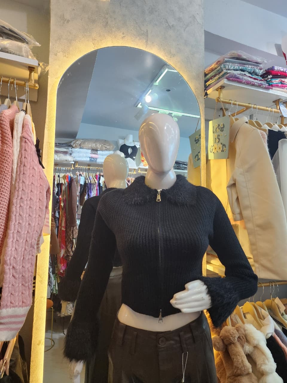 Ribbed Knit Cropped Cardigan with Faux Fur Trim