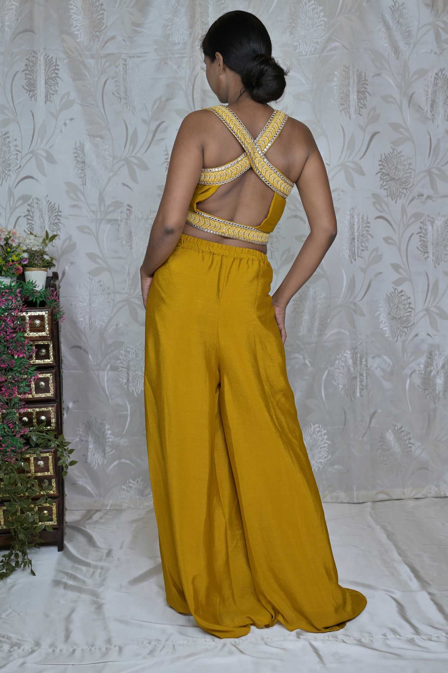 Indo-Western Cape Set