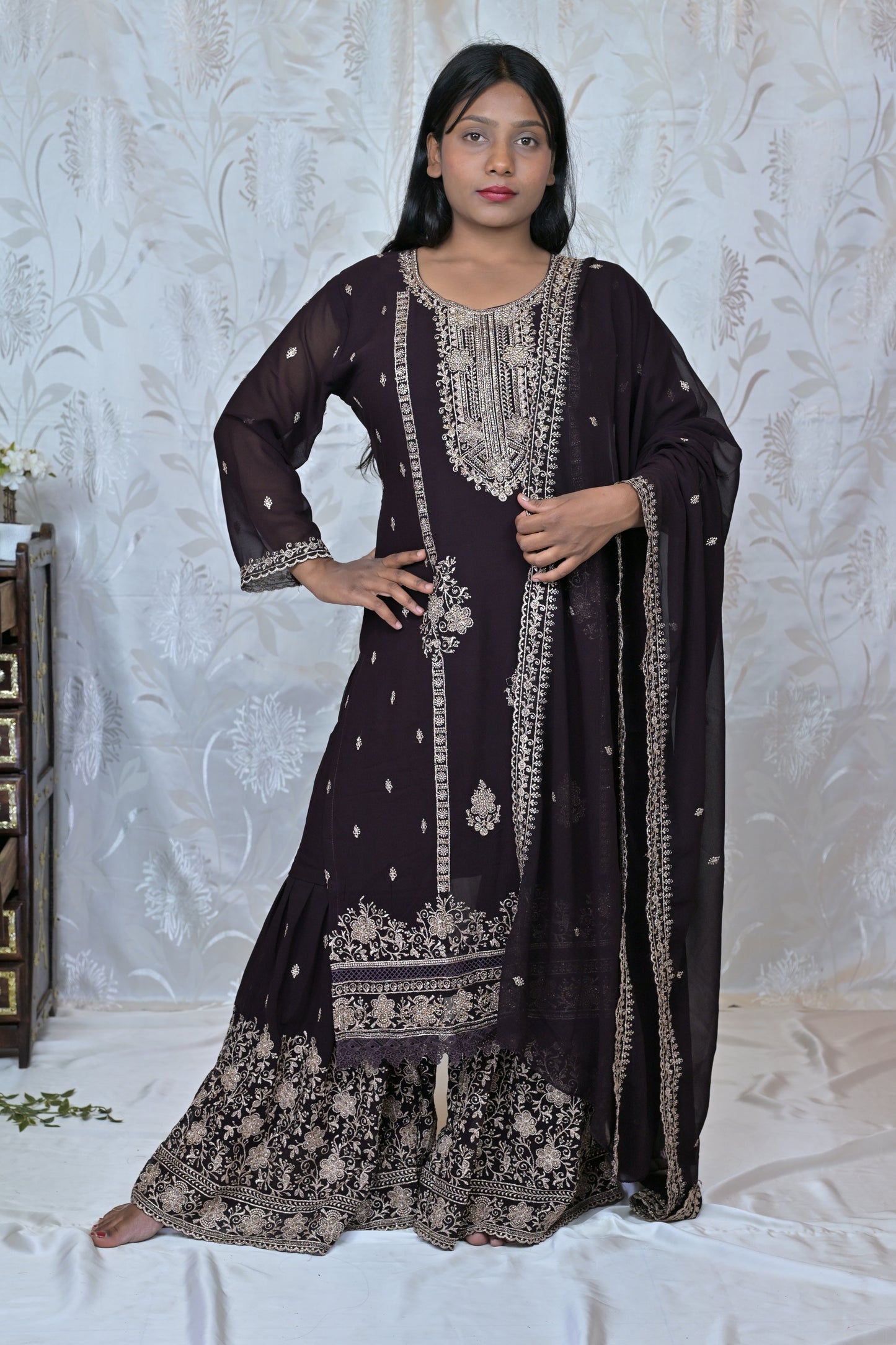 Heavy Party Wear Smooth Set