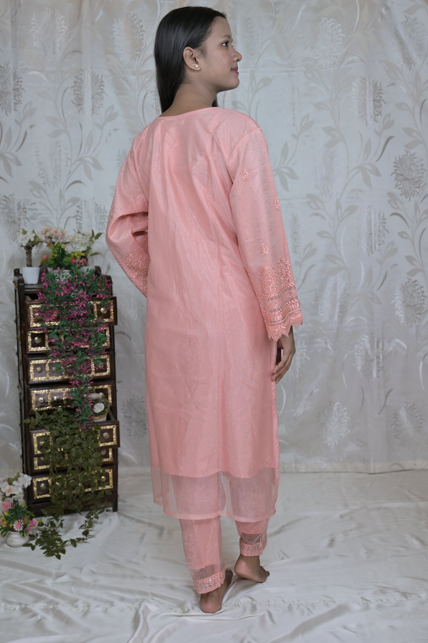 Sparkling Net Occasion Wear