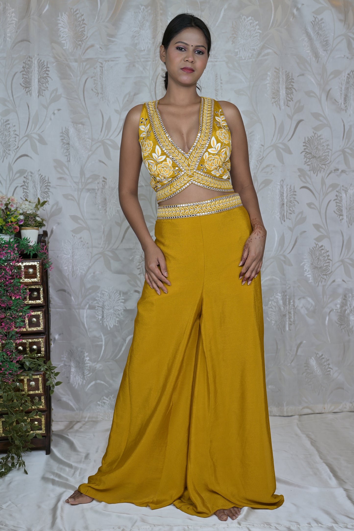 Indo-Western Cape Set