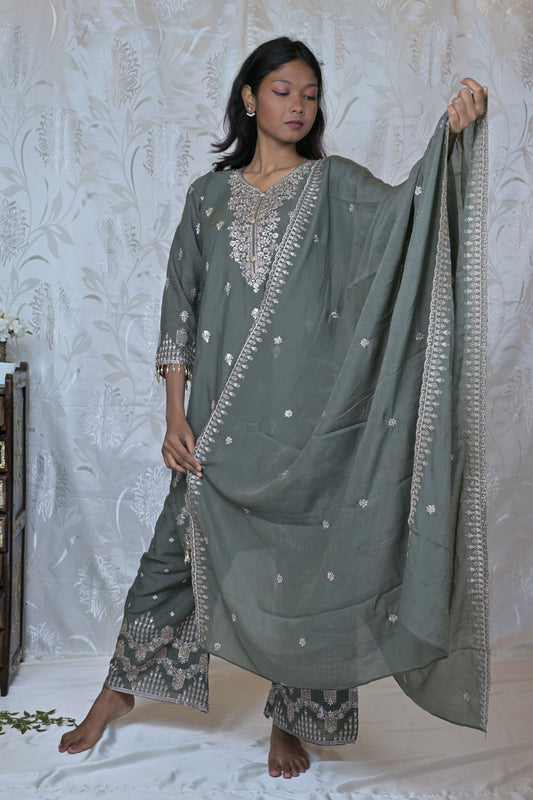Elegant Embroidered Suit Set with Straight Pants & Dupatta
