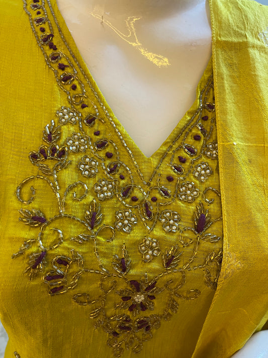 Chanderi Straight Kurta Set with Zardozi Neck Embroidery & Zari Dupatta