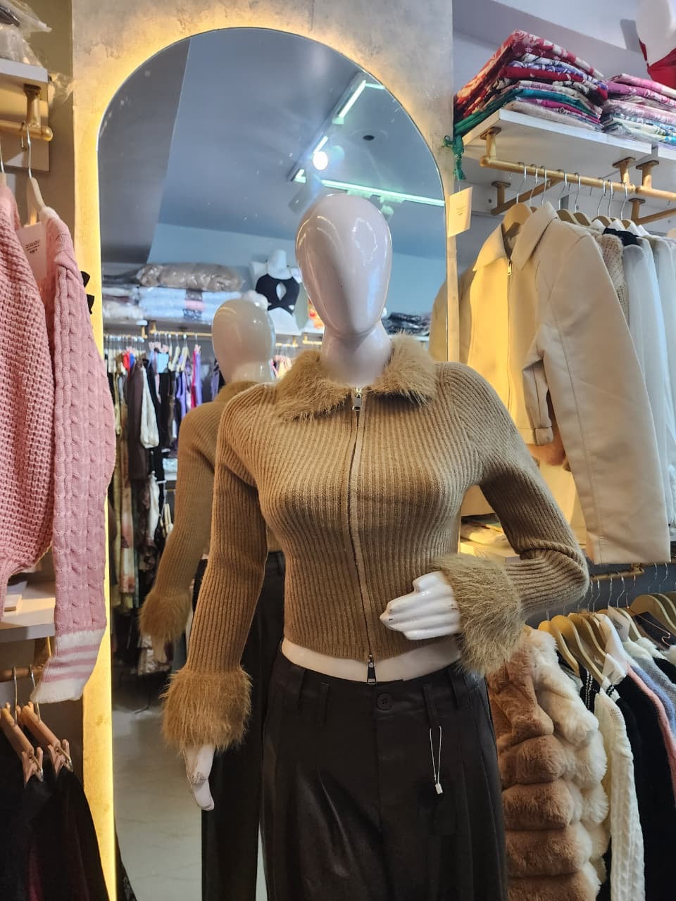 Ribbed Knit Cropped Cardigan with Faux Fur Trim