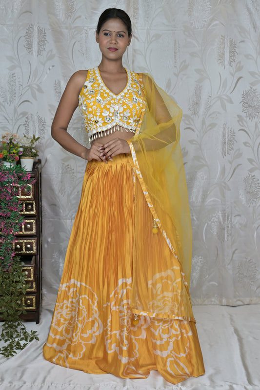 Elegant Floral Print Lehenga with White Shell Detail Blouse
