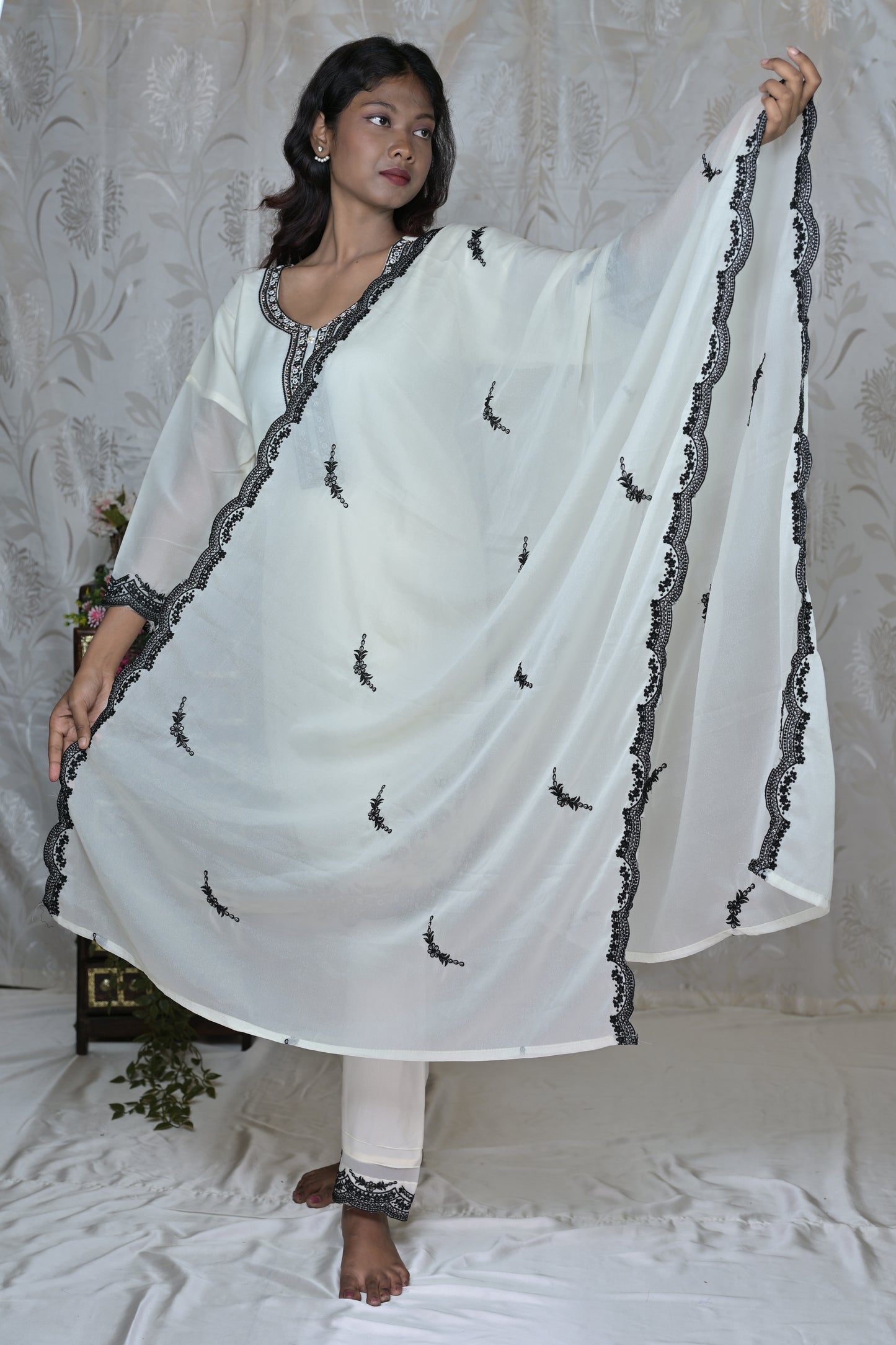 Black & White Border Detail Party Wear Suit Set