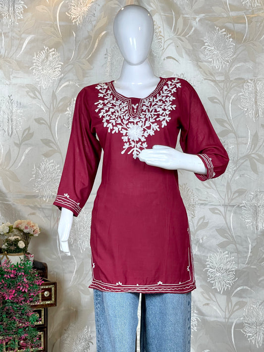 Women Chikankari Embroidered Short Kurti/Tunic