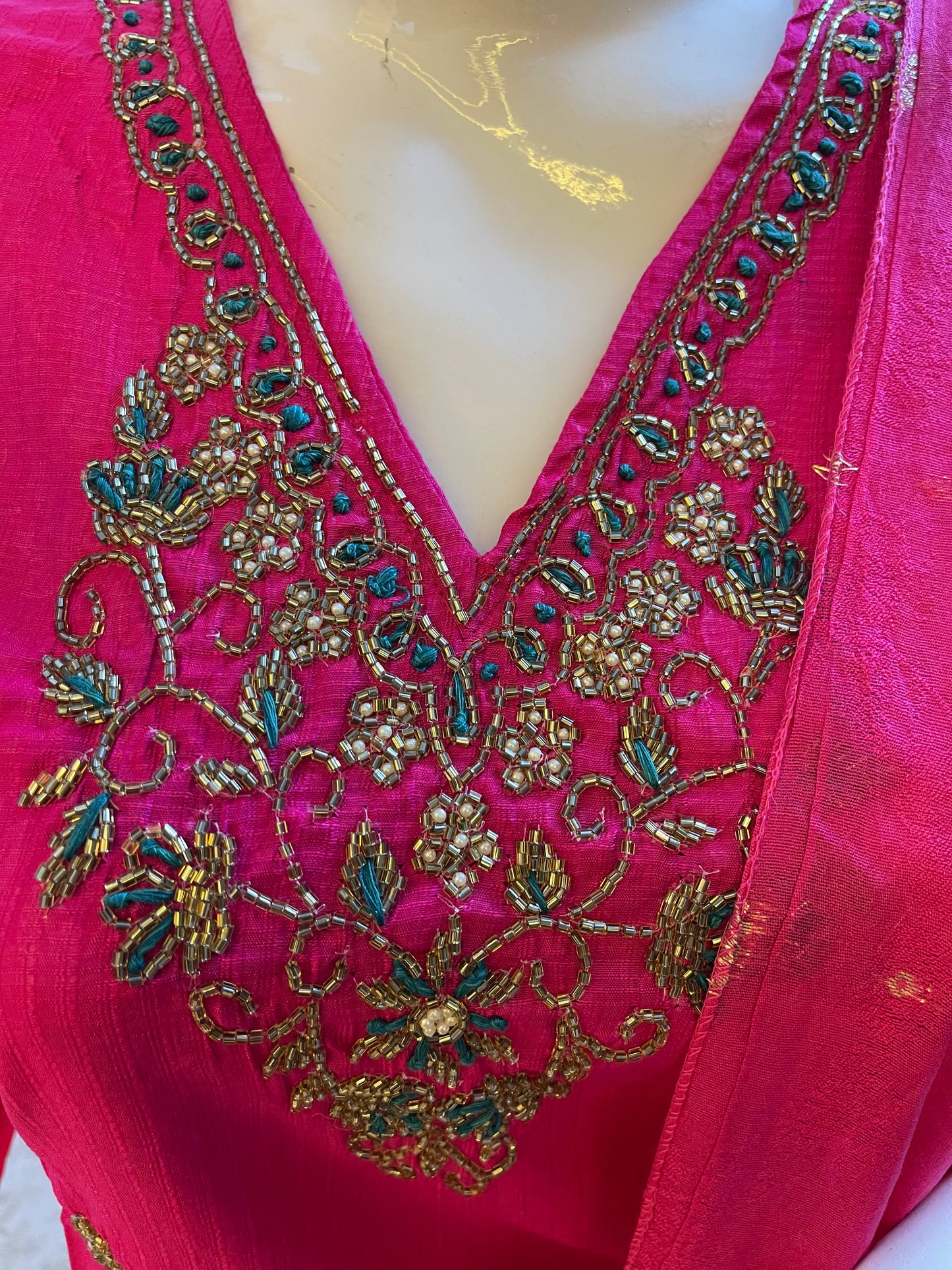 Chanderi Straight Kurta Set with Zardozi Neck Embroidery & Zari Dupatta