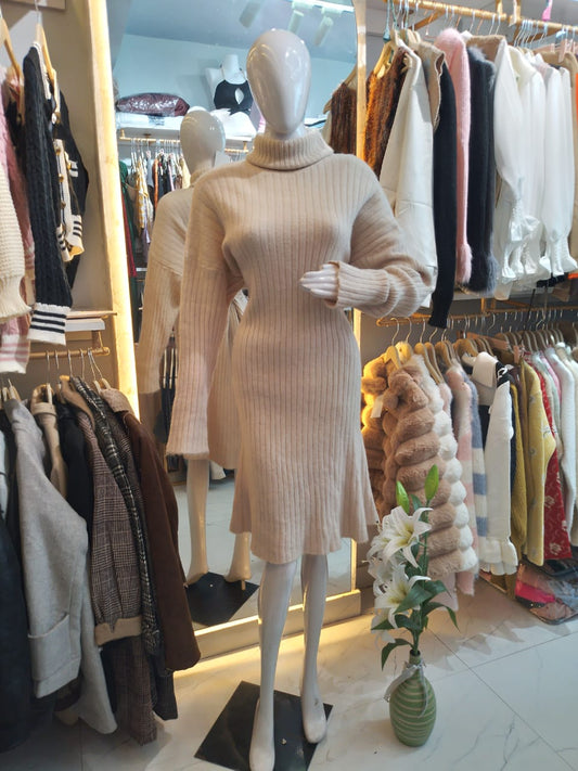 Winter Cloud" Ribbed Knit Flared Midi Dress