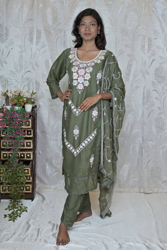 Exquisite Embroidered Three-Piece Suit Set