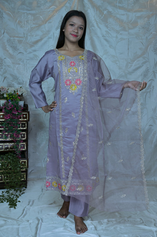 Charming Lavender 3-Piece Suit Set with Floral Embroidery