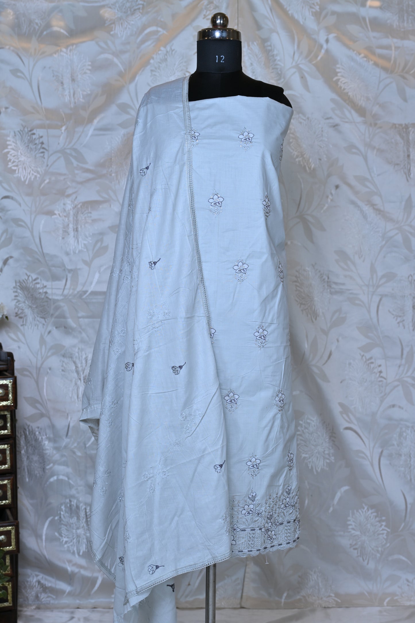 Chic Embroidered Cotton Suit Material Set - Perfect for Everyday Elegance