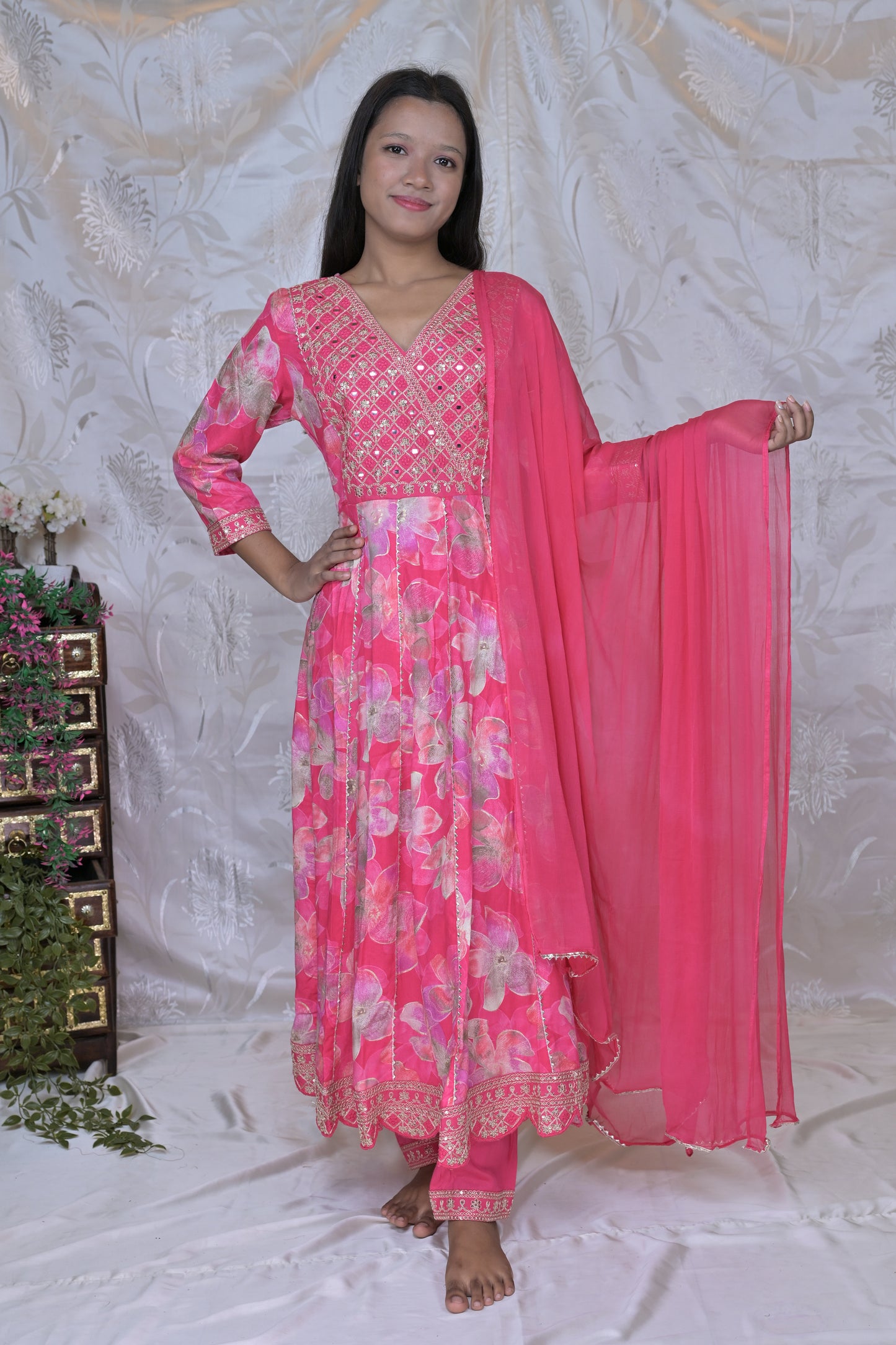 Stunning Floral Print & Embroidered 3-Piece Suit Set in Vibrant Fuchsia