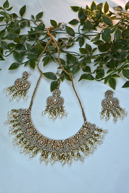 Champagne Gold Kundan Pearl Necklace Set with Earrings Maang Tikka