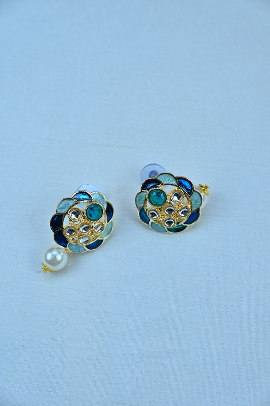 Ocean Bloom Pearl Mala Set with Stud Earrings